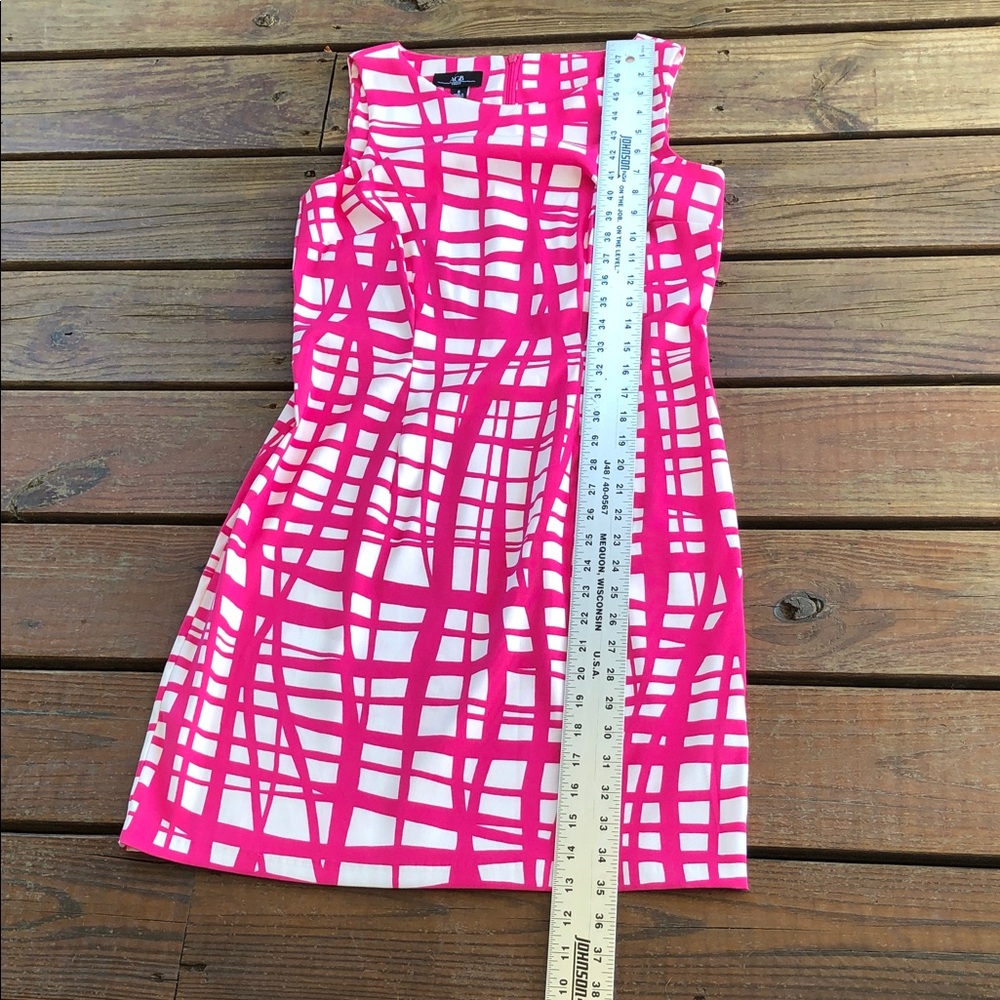 Stunning Sheath Dress-8 - Picture 5 of 7